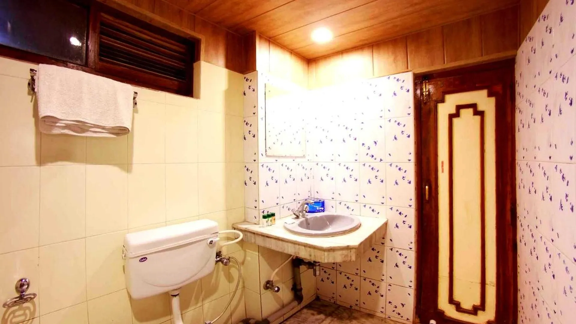 Hotel O Sita Palace Shimla